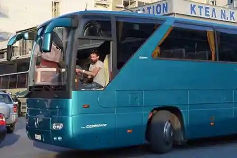 Thessaloniki: Bus Transfer to/from Kavala