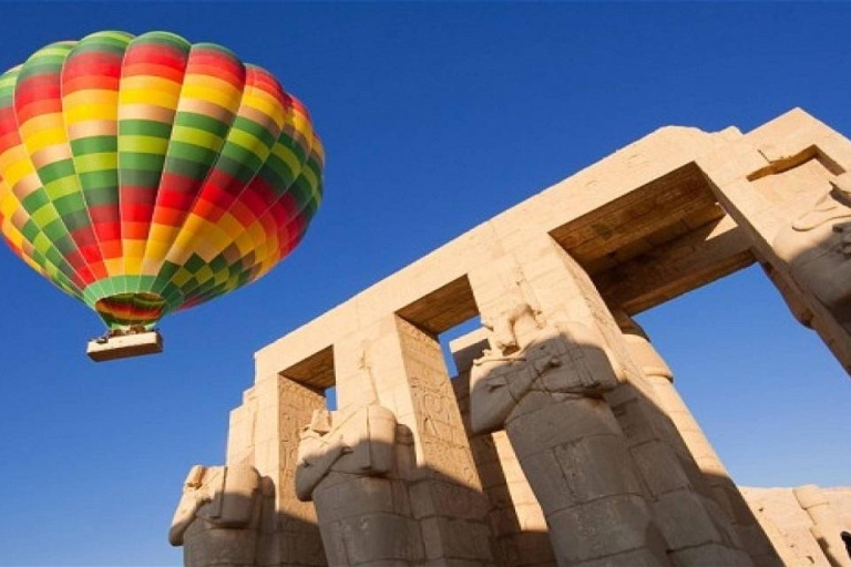 Safaga: wycieczka po Luksorze z lotem balonem i posiłkami