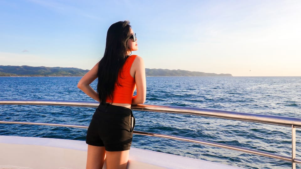 Boracay Scenic Sunset Cruise With Live Music Getyourguide