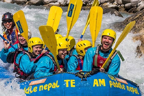 Aventura de rafting no rio Seti: Emoção de meio dia saindo de Pokhara