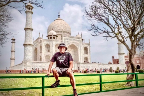 Z Delhi: ekskluzywny wschód słońca w Taj Mahal i wycieczka po forcie AgraWycieczka samochodem z klimatyzacją, kierowcą i przewodnikiem