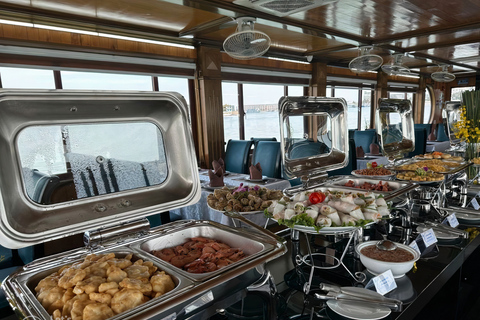 Hanoi: Ein-Tages-Kreuzfahrt durch die Halong-Bucht mit Mittagessen und TransferAb Hanoi: Halong Bucht Deluxe Rundreise auf Kreuzfahrt