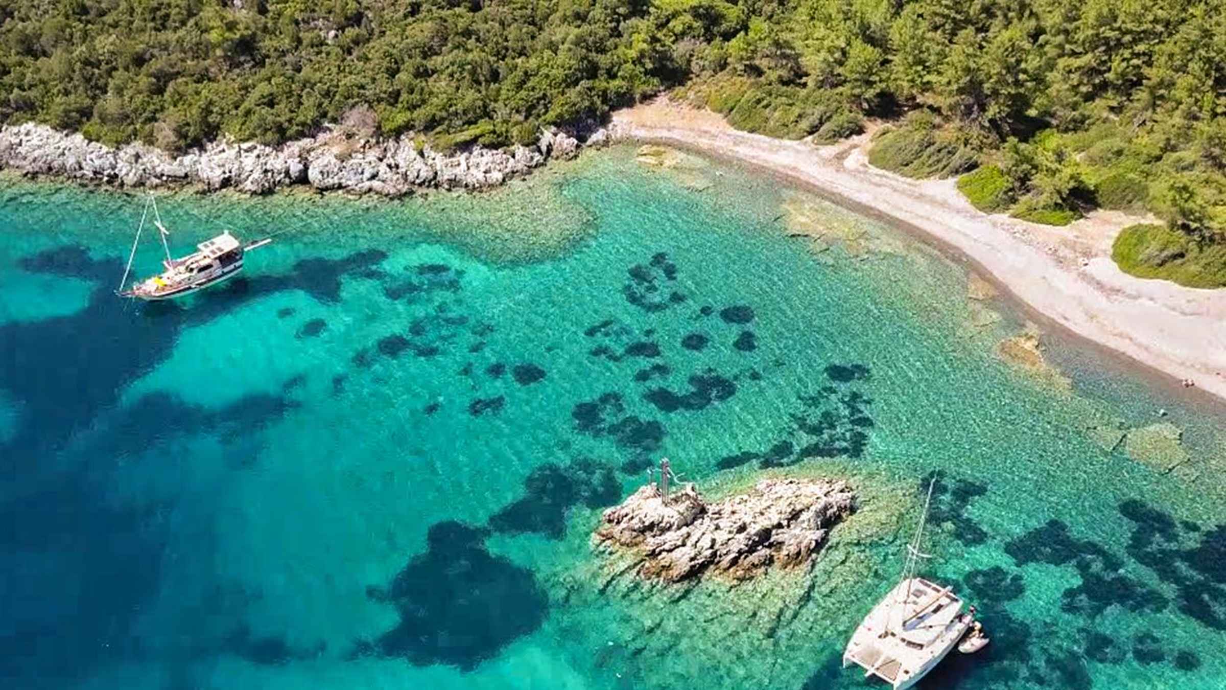 Bodrum: Passeio de barco pela ilha de Orak com paragens para nadar e almoço