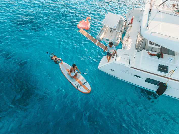 Heraklion: crociera in catamarano a Dia con snorkeling e pranzo