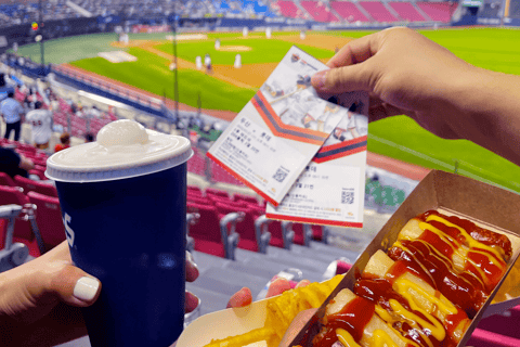 Watching baseball game in Seoul & local food experience