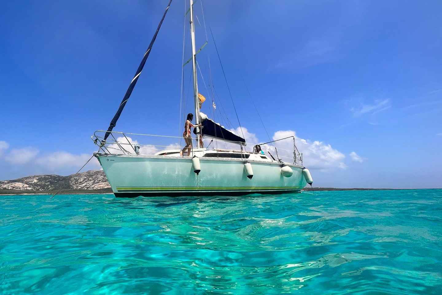 Asinara: Full Day Sailboat Excursion from Stintino