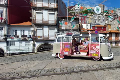 Porto´s Historic Centre & surroundings Tour - classic Kombi
