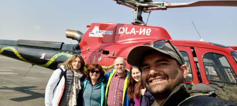 Von Kathmandu Hubschrauberflug Nach Langtang Gosaikunda Getyourguide