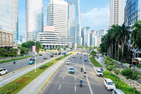 Jakarta : Visite privée personnalisée avec un guide local8 heures de visite à pied
