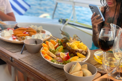 Héraklion: croisière en catamaran en fin d'après-midi vers Dia et dîner