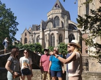 Bruges, croisière en bateau en petit groupe et visite à pied guidée - Housity