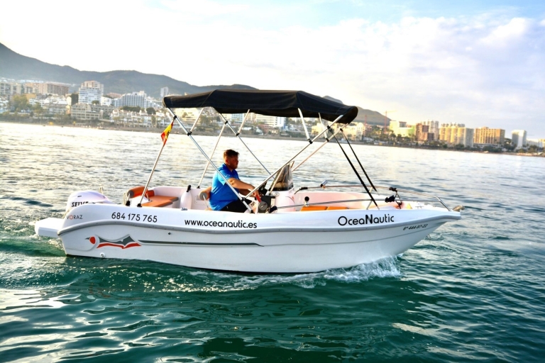 Z Malagi: Wypożyczalnia łodzi bez licencji w MaladzeAlquiler de barco 2 godziny