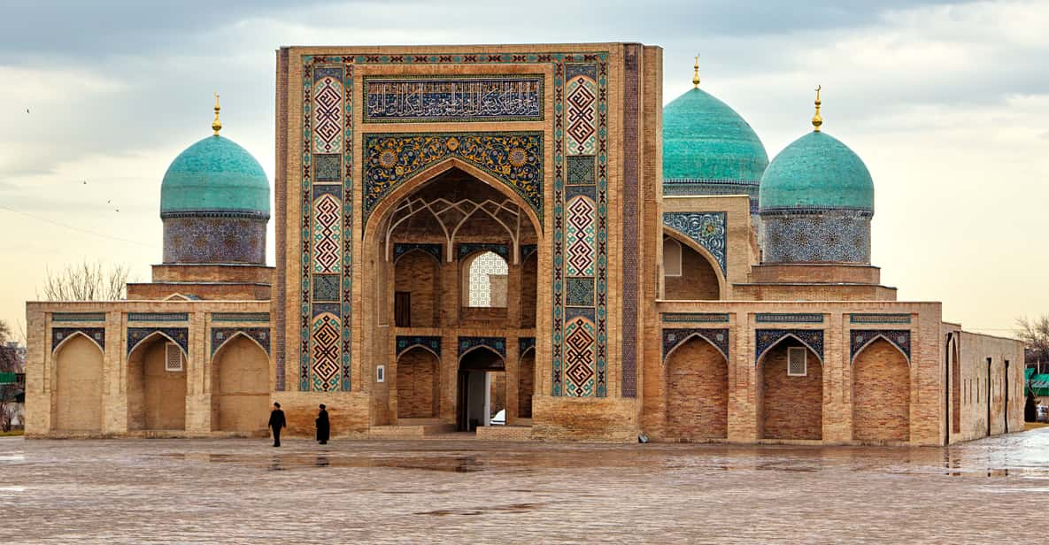 Taskent, Samarkand, or Bukhara: Afrosiyob Fast Train Ticket | GetYourGuide