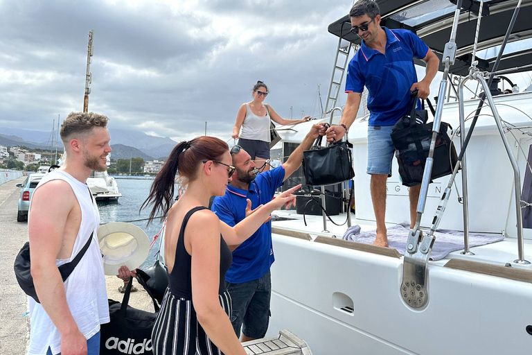 Agios Nikolaos. Ochtendcruise in Mirabello Bay met lunchStandaard Optie