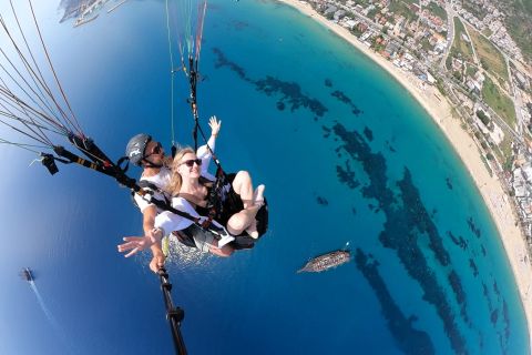 Alanya: Tandem Paragliding Flight to Cleopatra Beach