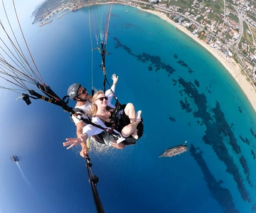 Alanya: Tandem Paragliding Flight to Cleopatra Beach