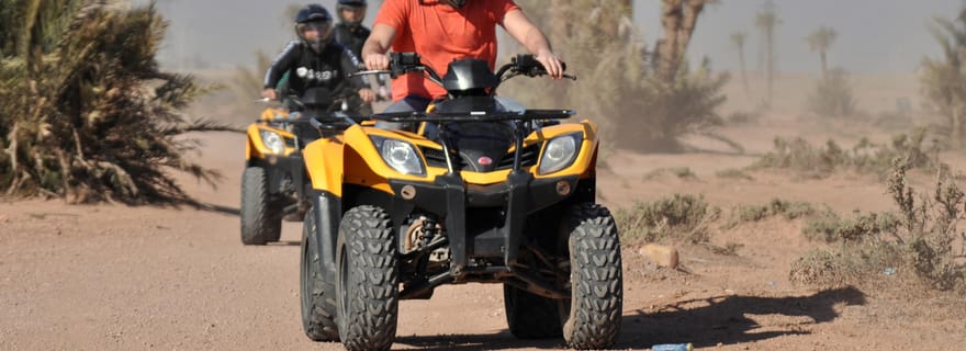 Marrakech : Excursion en quad dans l'oasis de palmiers et le désert de Jbilat, avec thé