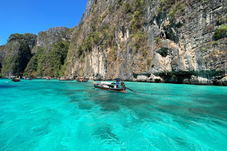 Desde Phi Phi Don:Puesta de sol y snorkel con plancton en lancha rápida