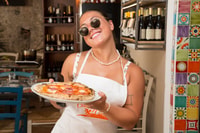 Taormina, clase de preparación de pizzas de medio día - Hizvo