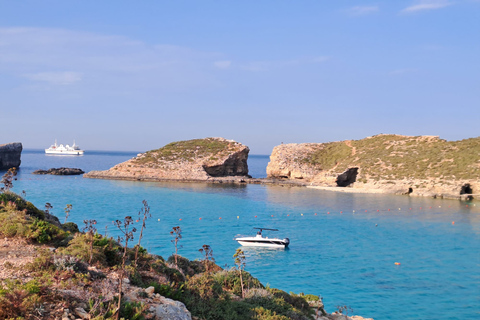 FULL DAY - 7hours Comino, Blue Lagoon, charter, boat, cruise