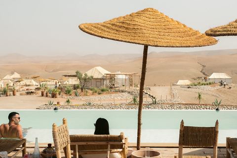 Marrakech: Almuerzo mágico en el desierto de Agafay con piscina