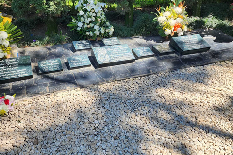 Medellín: Tour Pablo Escobar Group and Economic