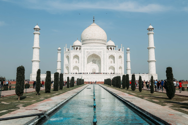 Dezelfde dagtrip vanuit Delhi met de supersnelle treinDagtrip vanuit Delhi met de supersnelle trein