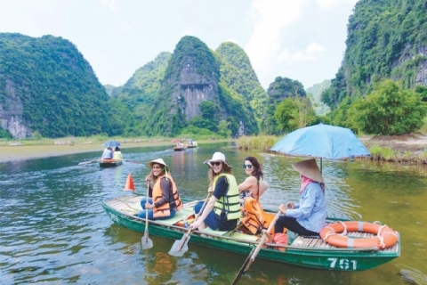 Ganztag Ninh Binh, Bai Dinh, Trang An, Mua Höhle, Mittagessen, Bus
