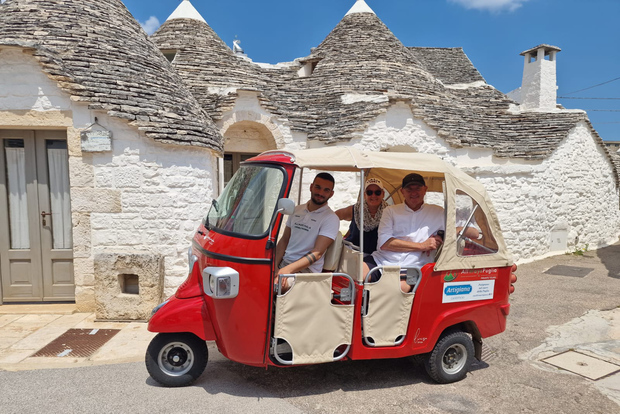 Alberobello: tour privado en tuk tuk con audioguía