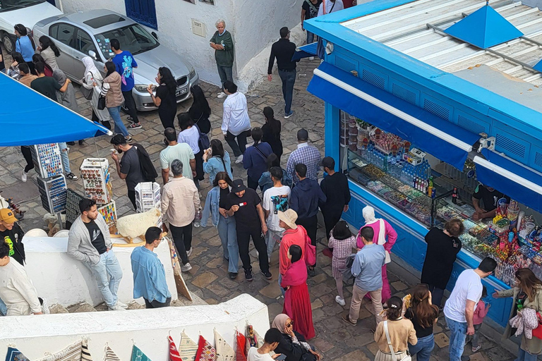 Tunis erkunden: Historische Medina und das charmante Sidi Bou Said