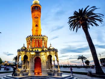 From Cesme: Private Izmir City & Agora Tour with Lunch