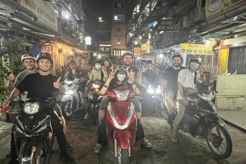 Hanoi: Food and Sightseeing Motorbike Tour with 7 TastingsSmall Group Tour