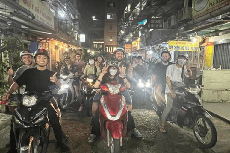 Hanoi: Scooter Street Food Tour with Local Students Hanoi: Street Food Tour with Local Students