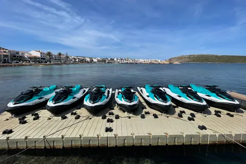 Minorque : 1 heure de jet ski sur la côte nord