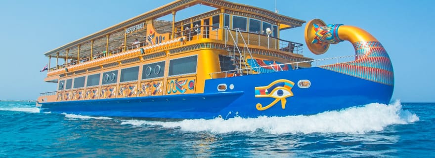 Marsa Alam : Croisière Nefertari avec plongée en apnée et déjeuner/dîner