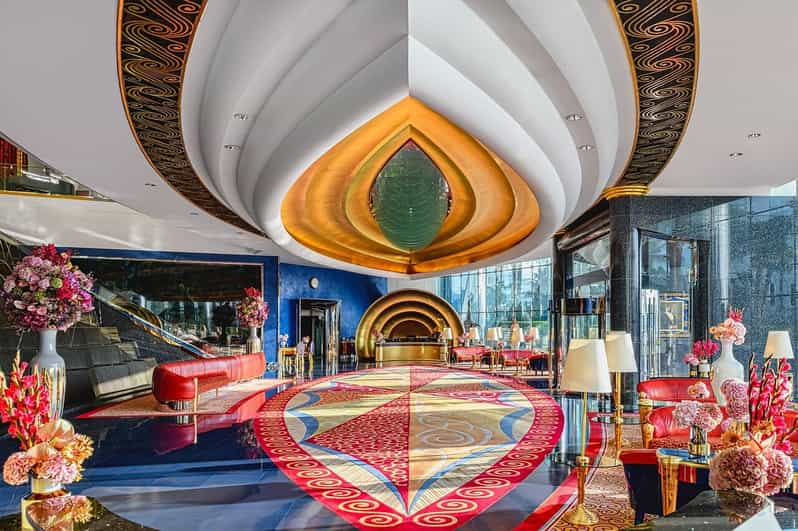 Découvrez l'intérieur du célèbre Burj Al Arab de Dubaï avec transfert ...