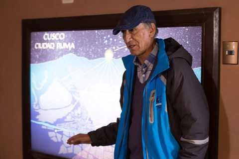 Planetarium bei Nacht mit Pisco Sour und Abendessen in Cusco