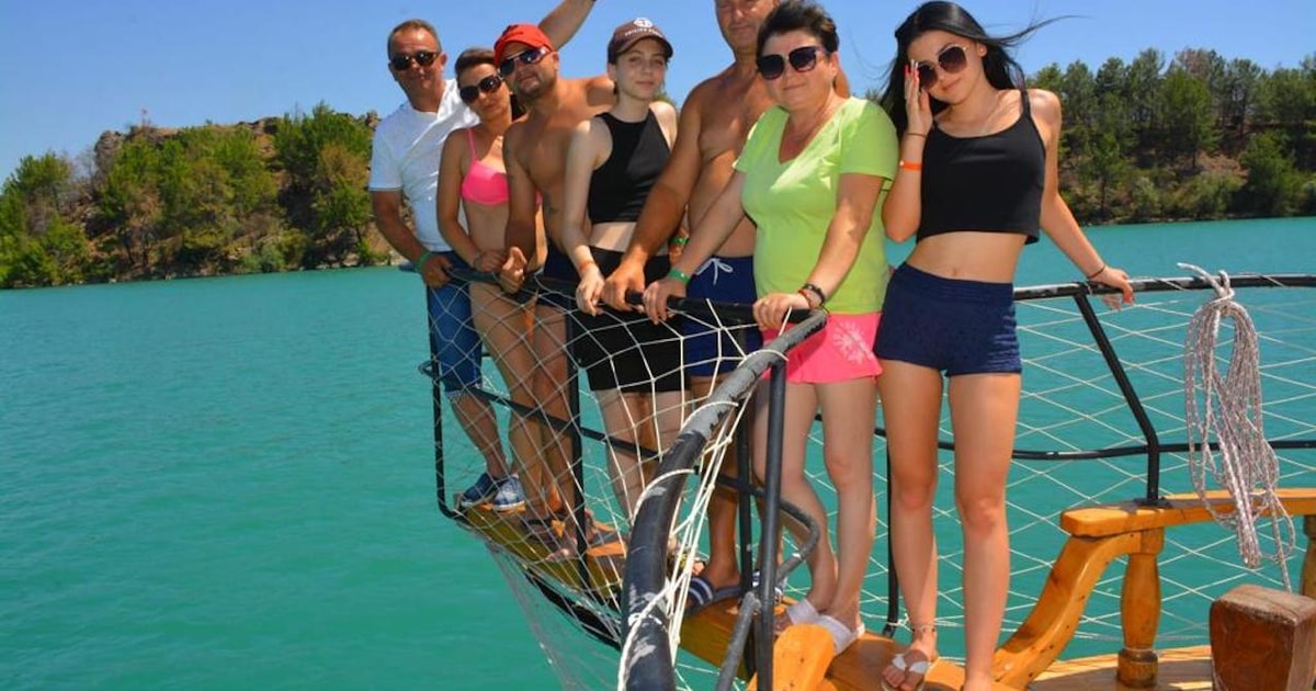Side: Cabrio Bus & Boat Trip at the Green Lake | GetYourGuide