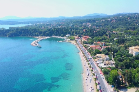 Eksploracja prywatnej plaży na Korfu: ciesz się słońcem i morzemEksploracja plaży: ciesz się słońcem i morzem na Korfu