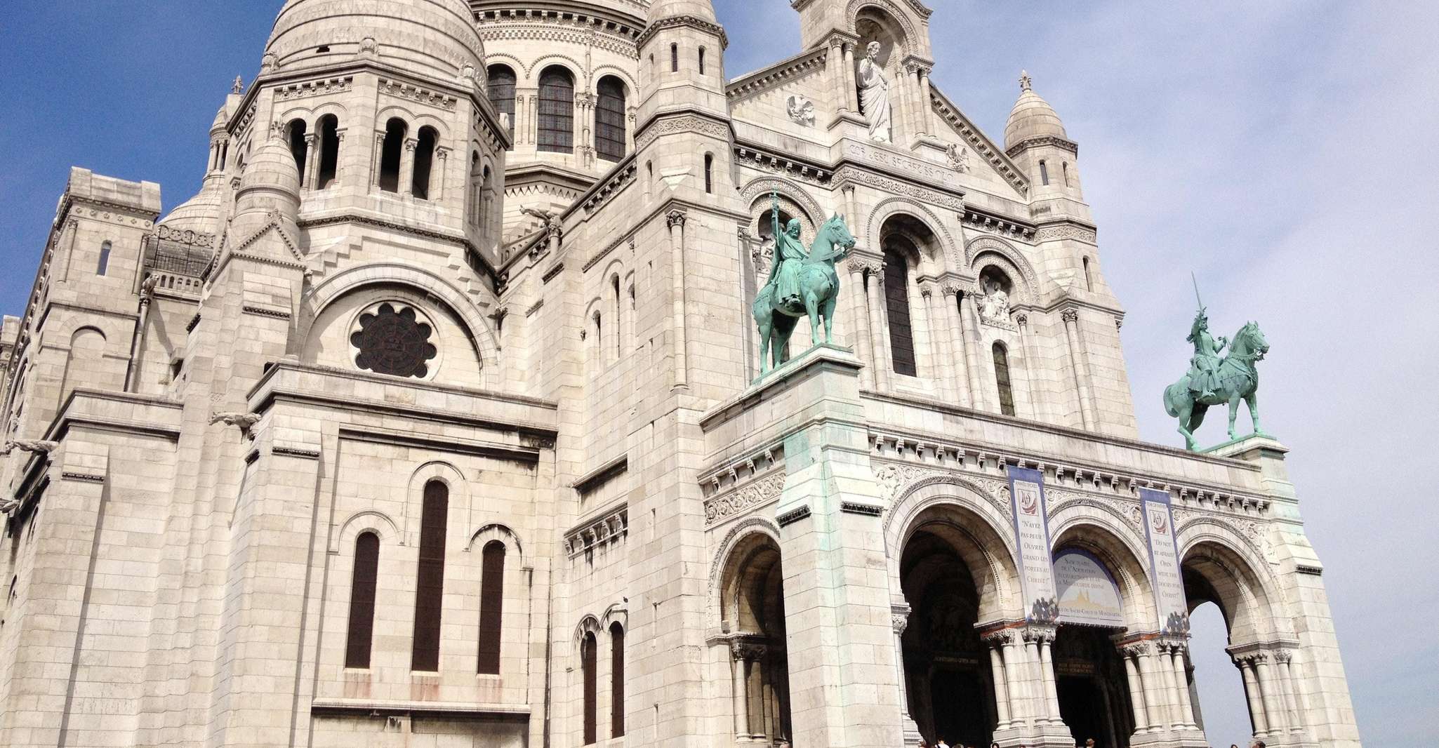 From Le Havre Port, Round-Trip Transfer to Paris by Bus - Hizvo