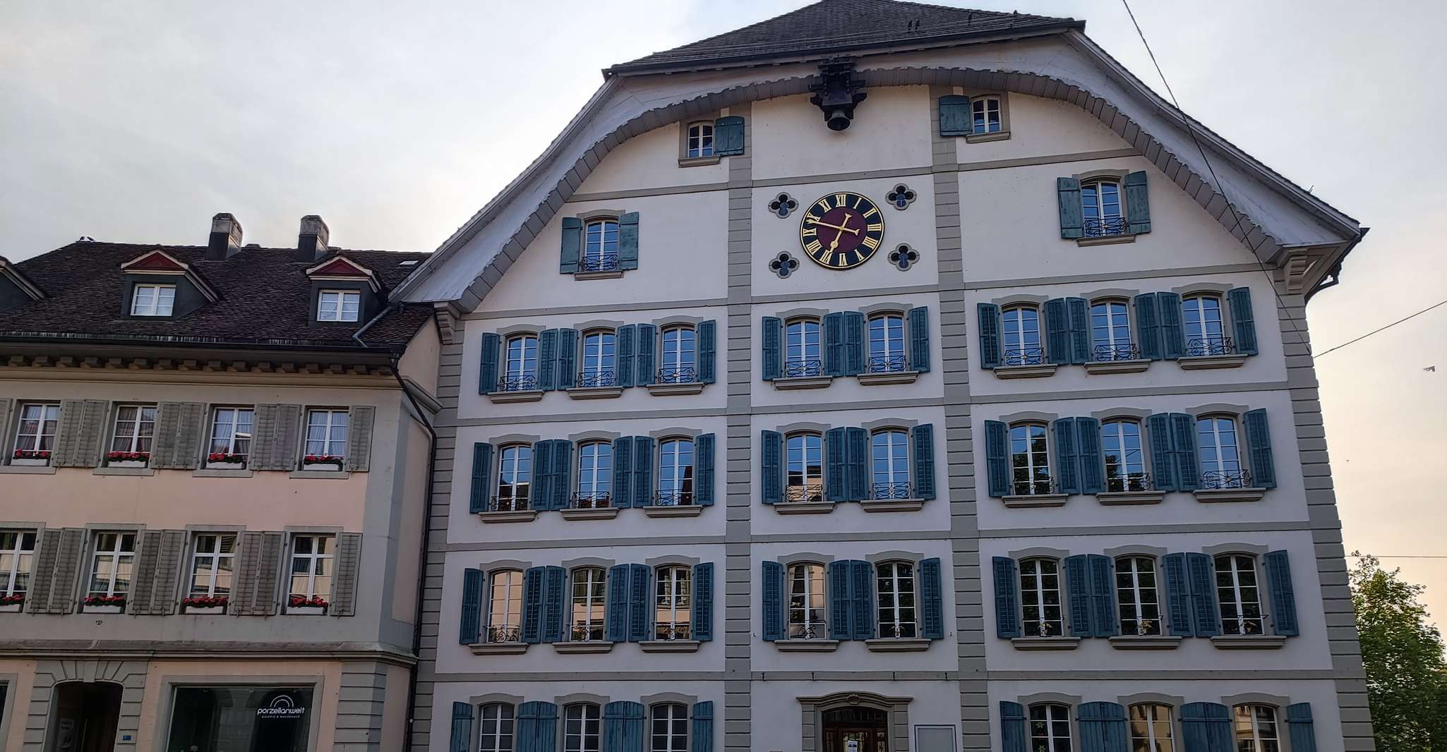 Lenzburg, Private Walking Tour with a Local Guide - Housity