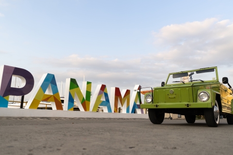 Ciudad de Panamá: Recorrido por lo más destacado de la ciudad en un coche clásico VW Safari