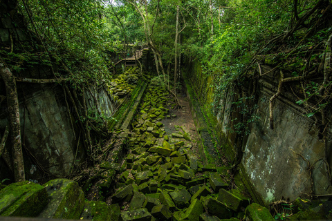 Full-Day Preah Vihear, Koh Ker and Beng Mealea Private Tour