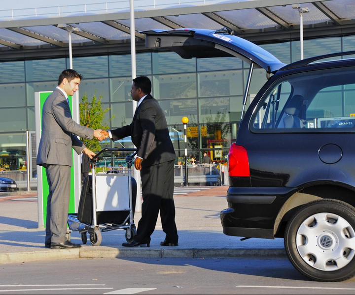 Dharamshala Airport Transfers : Budget Sedan and SUV Cabs