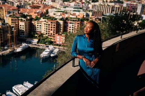 Cannes : Séance photo avec un photographe de vacances privé2 heures + 60 photos à 2 ou 3 endroits