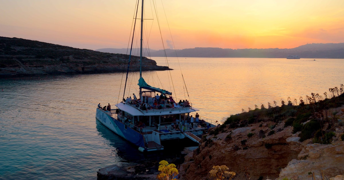 catamaran blue lagoon malta