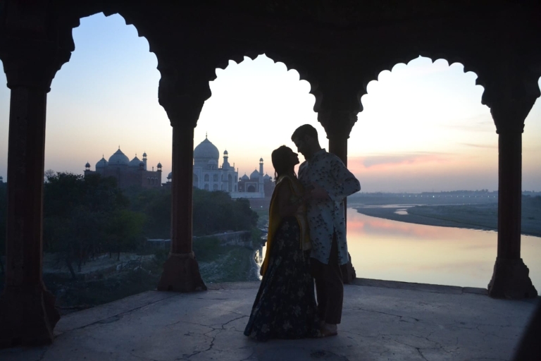 Von Delhi: Privater Ausflug nach Agra am selben Tag im Luxuswagen