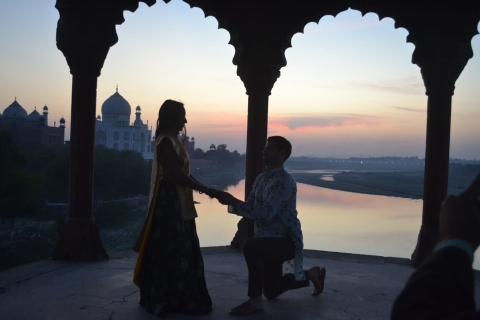 Von Delhi: Privater Ausflug nach Agra am selben Tag im Luxuswagen