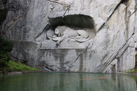 Lucerne : Visite guidée privée avec un guide régionalLucerne : Visite à pied privée avec un guide local