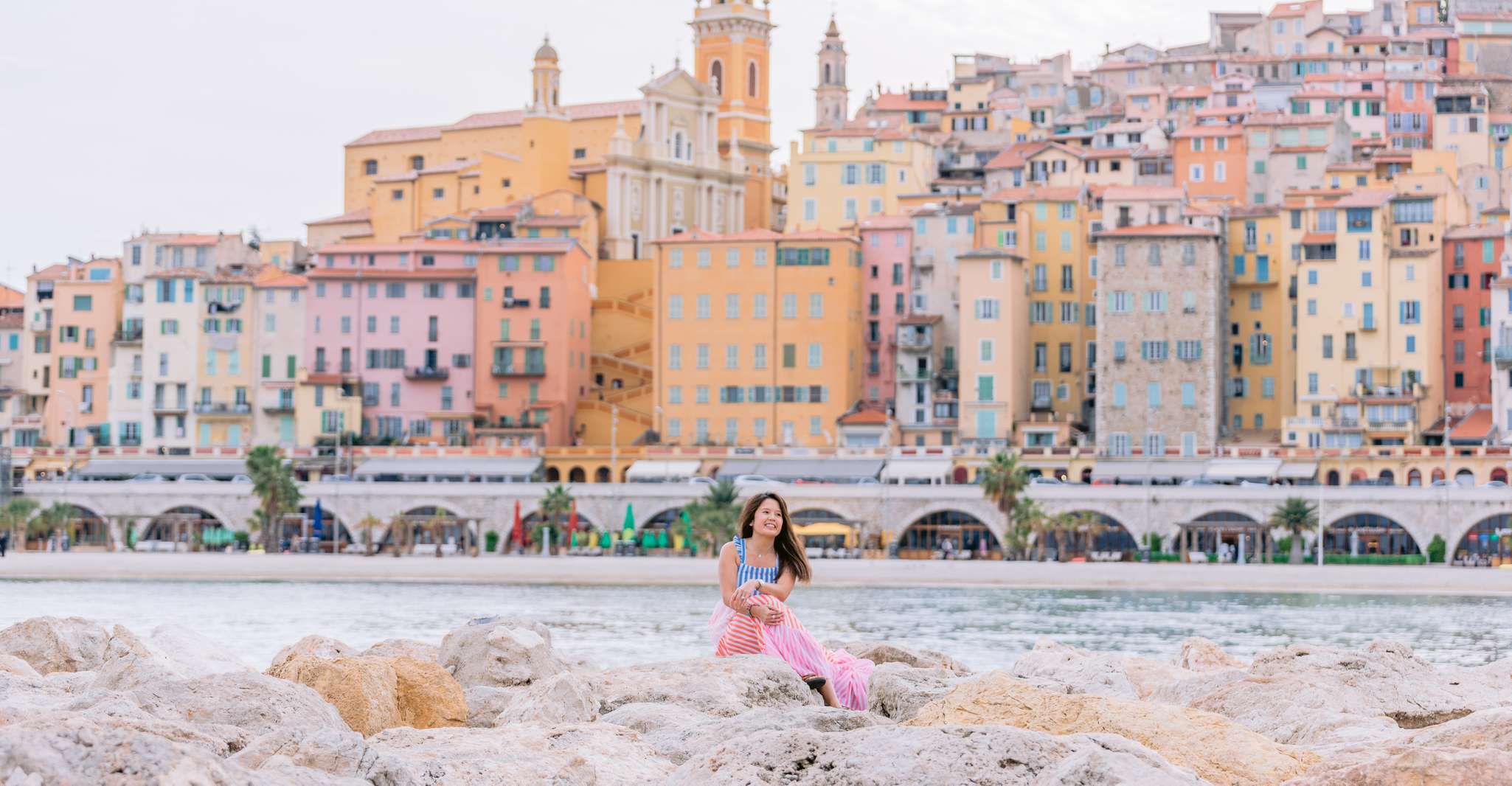 Menton'da bir Mentonlu fotoğrafçı ile fotoğraf çekimi - Hizvo